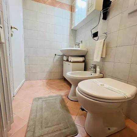 Casa Elena Verona